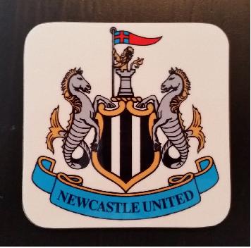 Newcastle United glasamottur