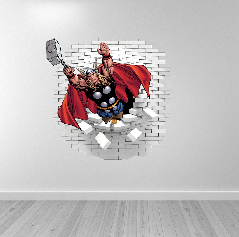 Thor hola í vegg